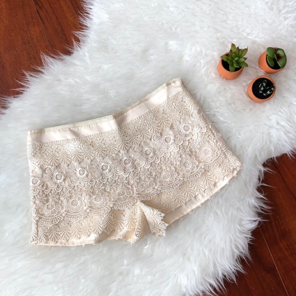 Short Floral Lace Beige Size S Sans Souci - Picture 2 of 6